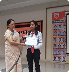 Mr. Sanjay D. Ghodawat 
Chairman